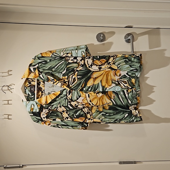 NWOT Snake Print Resort Shirt - M - Picture 2 of 5